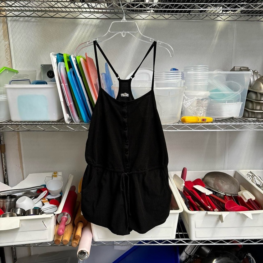 Garage Black Button-Up Romper, XS